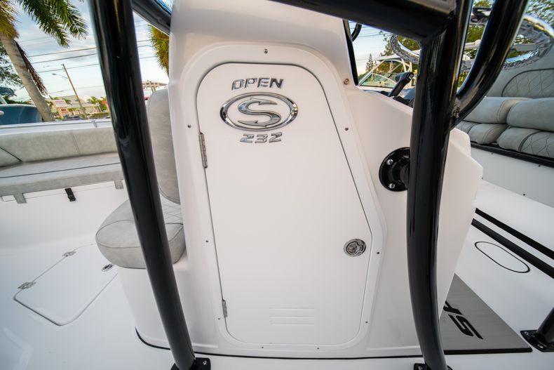Thumbnail 31 for New 2020 Sportsman Open 232 Center Console boat for sale in Vero Beach, FL