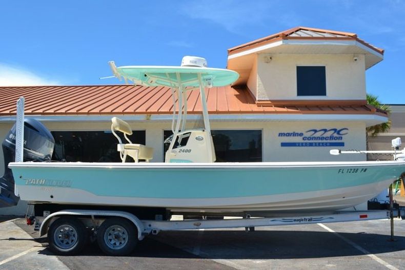 Used 2015 Pathfinder 2400 TRS Bay Boat boat for sale in Vero Beach, FL