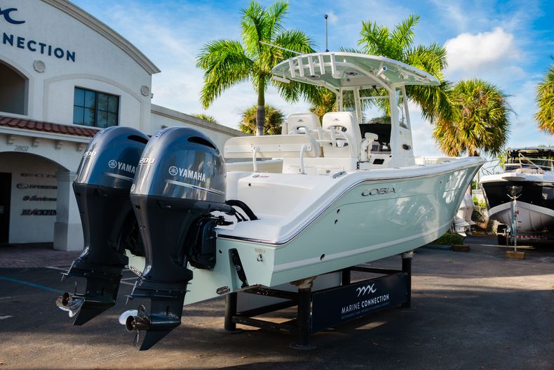 Thumbnail 7 for New 2020 Cobia 280 CC Center Console boat for sale in West Palm Beach, FL