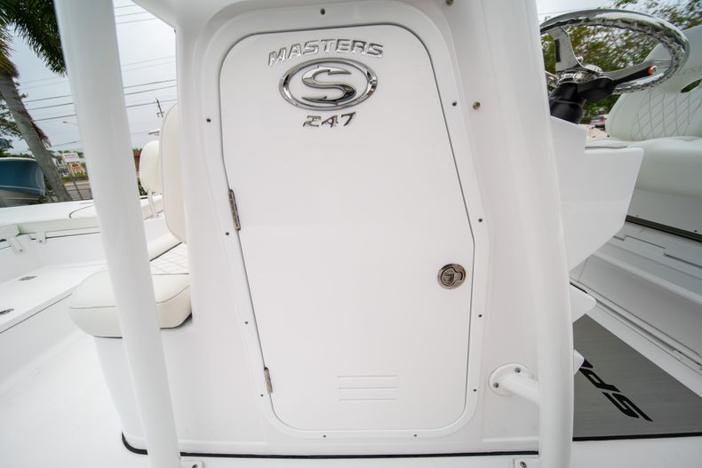 Thumbnail 27 for New 2020 Sportsman Masters 247 Bay Boat boat for sale in Vero Beach, FL
