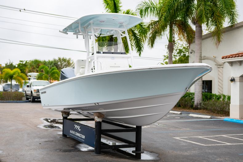 Thumbnail 1 for New 2020 Sportsman Masters 247 Bay Boat boat for sale in Vero Beach, FL