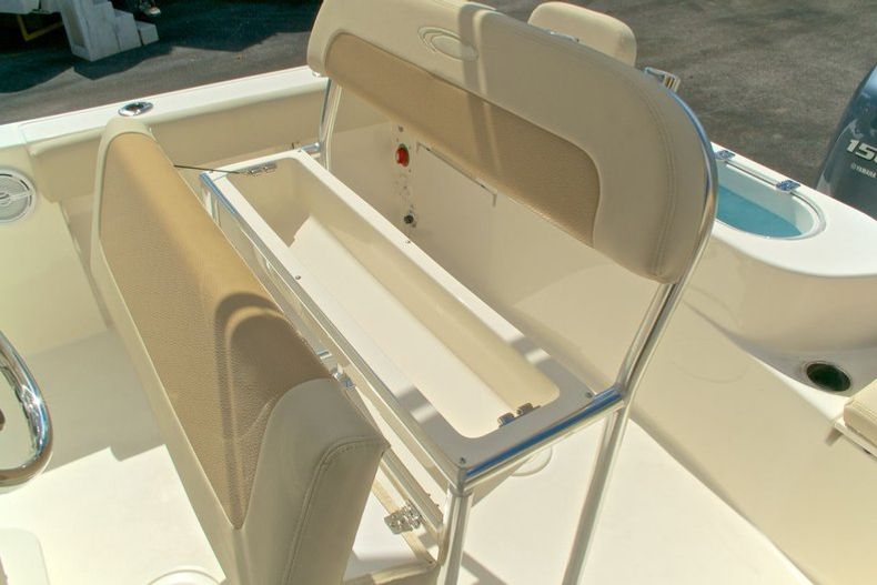 Thumbnail 37 for New 2014 Cobia 217 Center Console boat for sale in West Palm Beach, FL