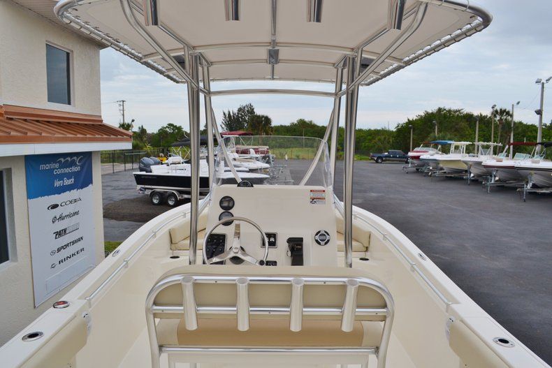 Thumbnail 14 for New 2014 Cobia 217 Center Console boat for sale in West Palm Beach, FL