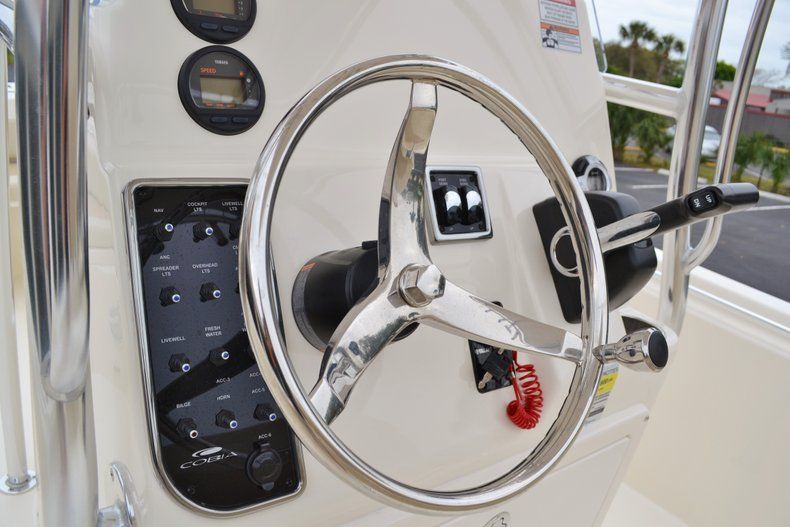 Thumbnail 19 for New 2014 Cobia 217 Center Console boat for sale in West Palm Beach, FL
