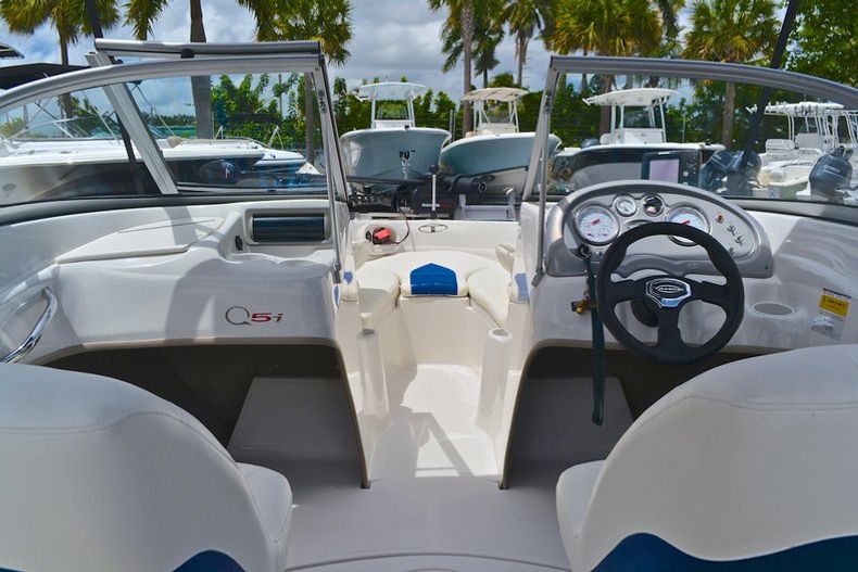 Thumbnail 63 for Used 2008 Tahoe Q5i Sport Bowrider boat for sale in West Palm Beach, FL