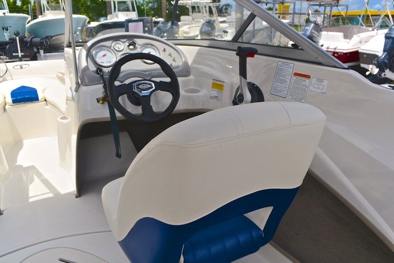 Thumbnail 65 for Used 2008 Tahoe Q5i Sport Bowrider boat for sale in West Palm Beach, FL