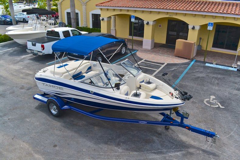 Thumbnail 105 for Used 2008 Tahoe Q5i Sport Bowrider boat for sale in West Palm Beach, FL