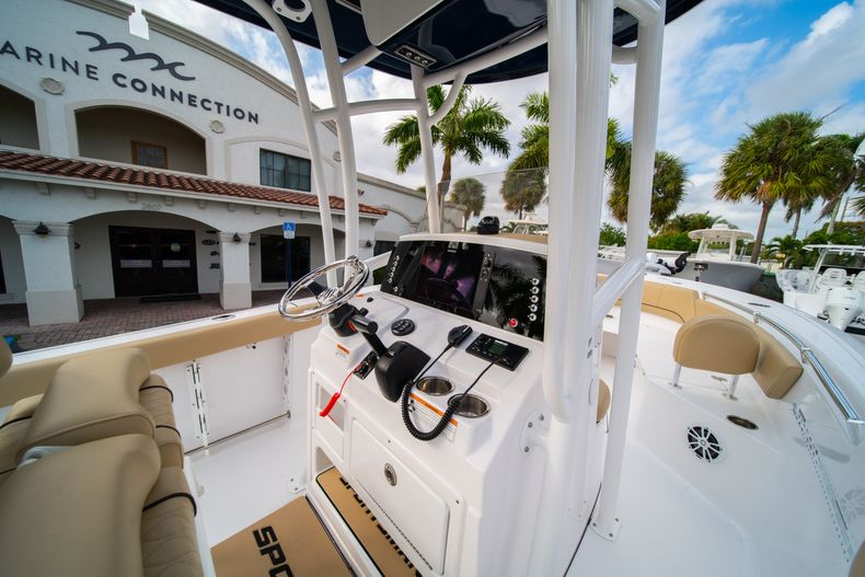 Thumbnail 20 for Used 2018 Sportsman Open 232 Center Console boat for sale in West Palm Beach, FL