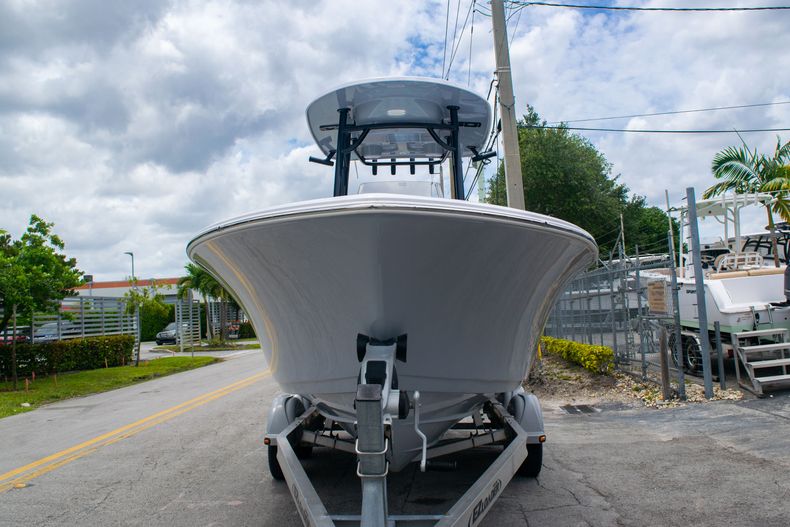 Thumbnail 2 for New 2020 Sportsman Open 212 Center Console boat for sale in Miami, FL