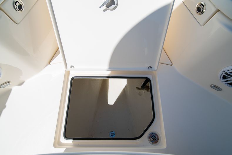 Thumbnail 40 for New 2020 Cobia 280 CC Center Console boat for sale in West Palm Beach, FL