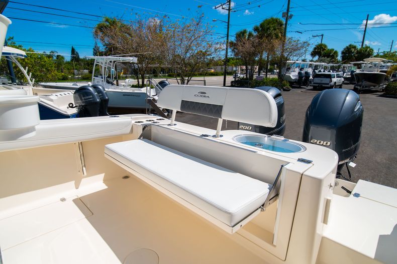 Thumbnail 14 for New 2020 Cobia 280 CC Center Console boat for sale in West Palm Beach, FL