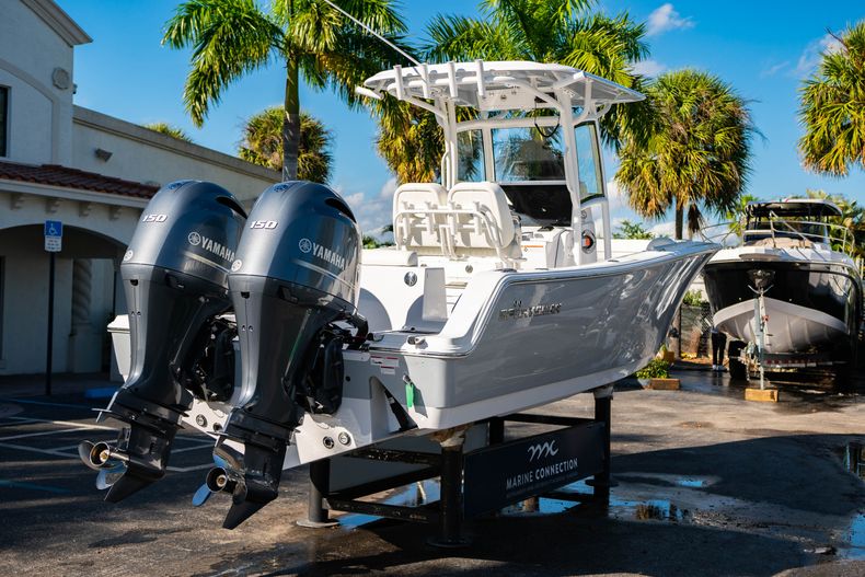 Thumbnail 7 for New 2020 Sportsman Open 252 Center Console boat for sale in West Palm Beach, FL