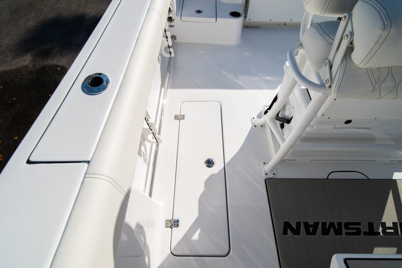 Thumbnail 20 for New 2020 Sportsman Open 252 Center Console boat for sale in West Palm Beach, FL