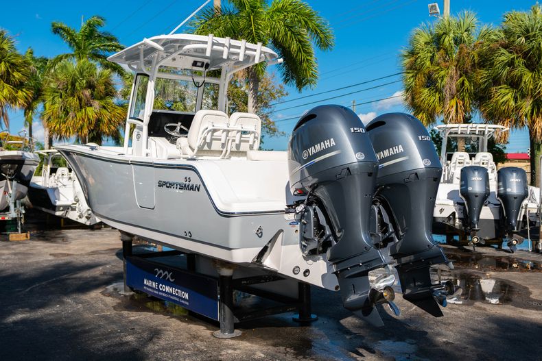 Thumbnail 5 for New 2020 Sportsman Open 252 Center Console boat for sale in West Palm Beach, FL