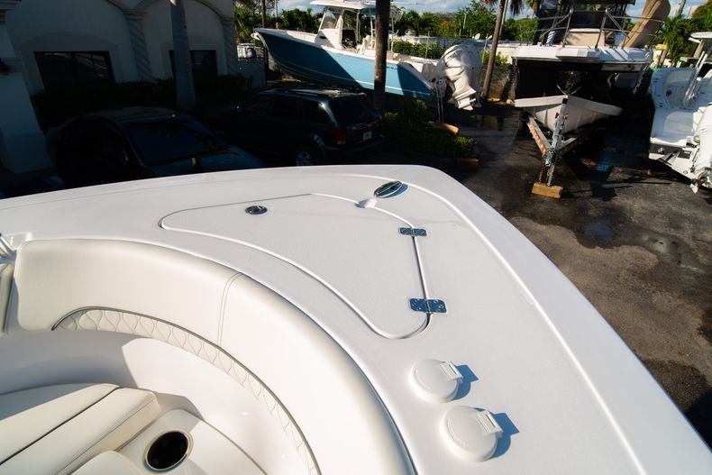 Thumbnail 45 for New 2020 Sportsman Open 252 Center Console boat for sale in West Palm Beach, FL