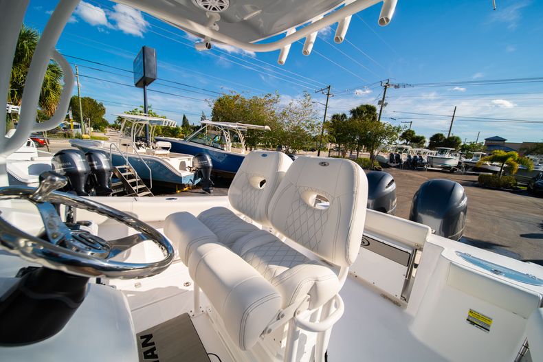 Thumbnail 38 for New 2020 Sportsman Open 252 Center Console boat for sale in West Palm Beach, FL