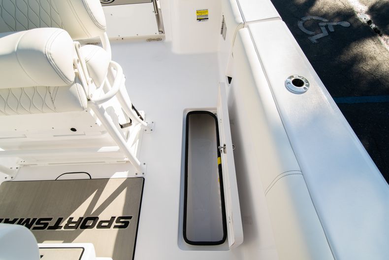 Thumbnail 28 for New 2020 Sportsman Open 252 Center Console boat for sale in West Palm Beach, FL