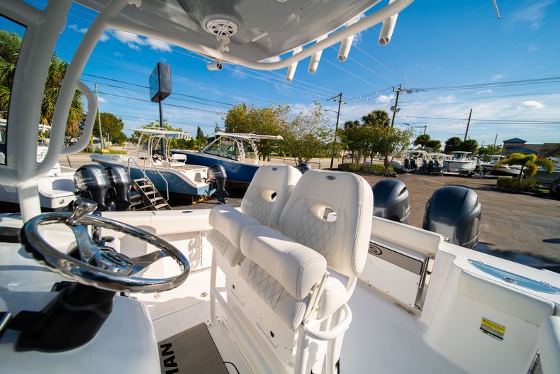 Thumbnail 37 for New 2020 Sportsman Open 252 Center Console boat for sale in West Palm Beach, FL