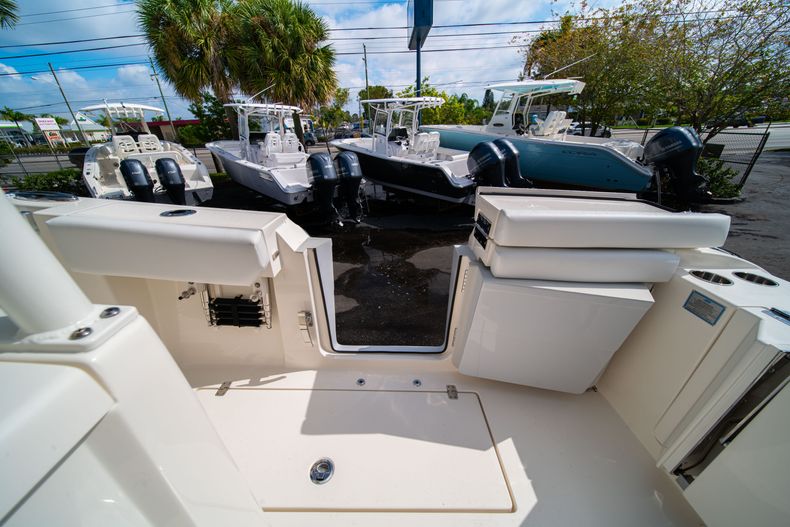 Thumbnail 16 for New 2020 Cobia 301 CC Center Console boat for sale in Vero Beach, FL