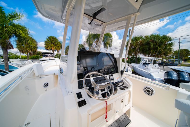 Thumbnail 33 for New 2020 Cobia 301 CC Center Console boat for sale in Vero Beach, FL