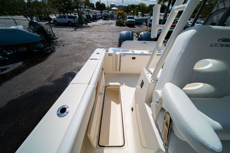 Thumbnail 19 for New 2020 Cobia 301 CC Center Console boat for sale in Vero Beach, FL