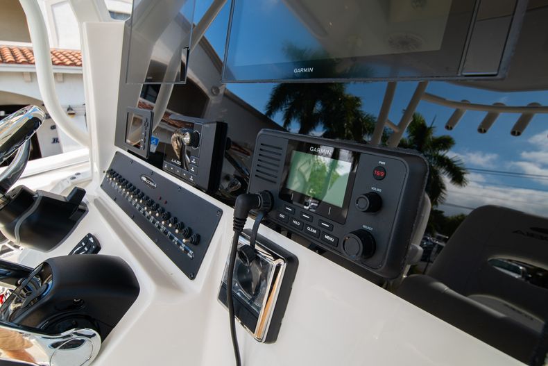 Thumbnail 27 for New 2020 Cobia 301 CC Center Console boat for sale in Vero Beach, FL