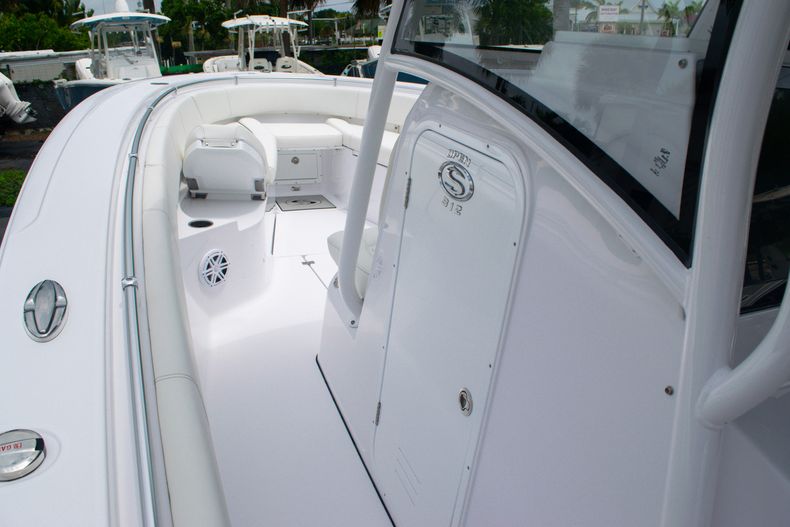 Thumbnail 36 for New 2020 Sportsman Open 312 Center Console boat for sale in West Palm Beach, FL