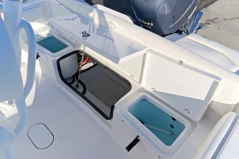 Thumbnail 28 for New 2015 Sportsman Heritage 211 Center Console boat for sale in Miami, FL