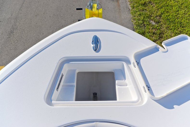 Thumbnail 59 for New 2015 Sportsman Heritage 211 Center Console boat for sale in Miami, FL