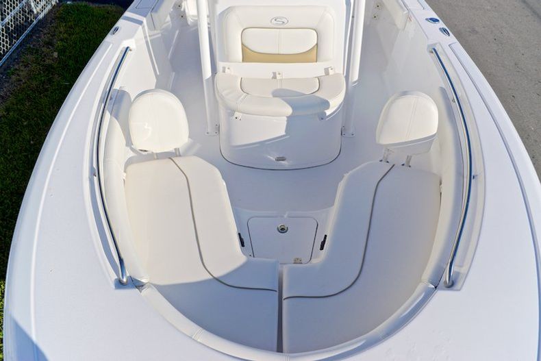 Thumbnail 60 for New 2015 Sportsman Heritage 211 Center Console boat for sale in Miami, FL