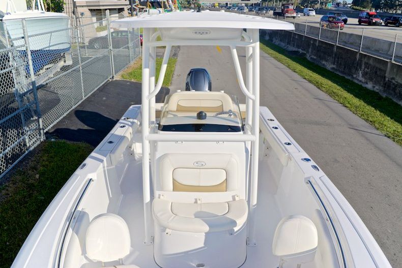 Thumbnail 61 for New 2015 Sportsman Heritage 211 Center Console boat for sale in Miami, FL