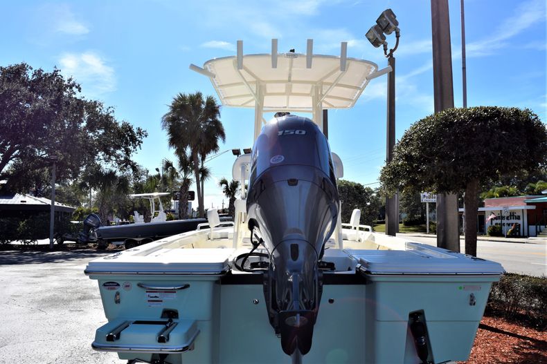 Thumbnail 4 for New 2020 Pathfinder 2200 TRS boat for sale in Vero Beach, FL