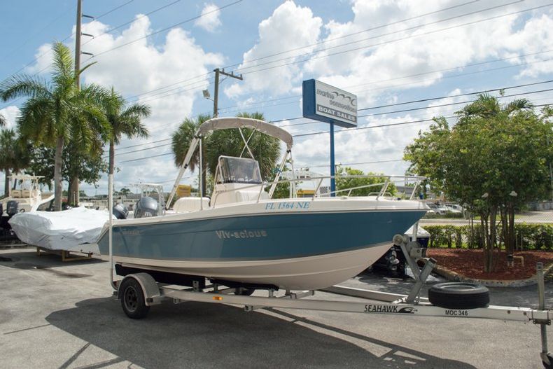 Thumbnail 4 for Used 2007 Cobia 194 Center Console boat for sale in West Palm Beach, FL
