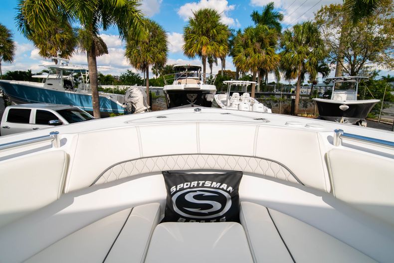Thumbnail 42 for New 2020 Sportsman Heritage 251 Center Console boat for sale in West Palm Beach, FL