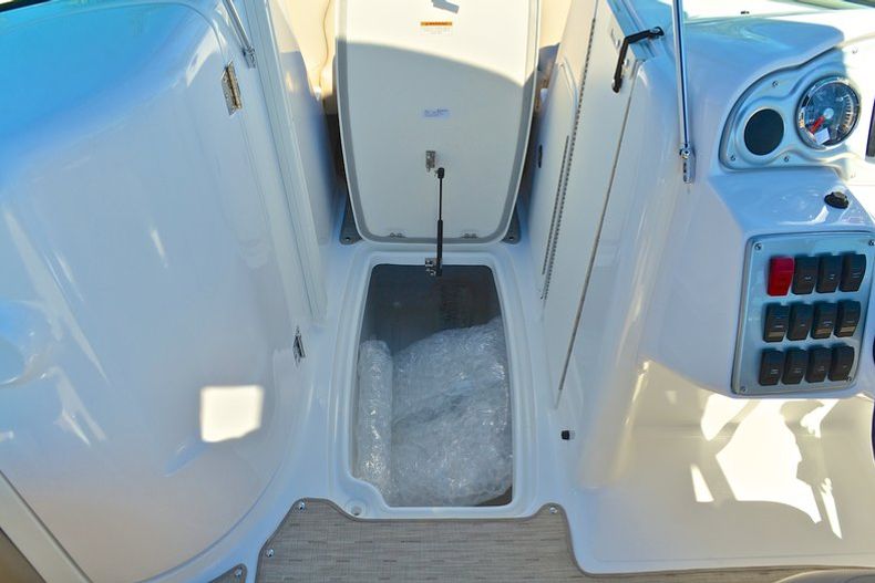 Thumbnail 67 for New 2013 Hurricane SunDeck SD 2200 DC Xtreme OB boat for sale in West Palm Beach, FL