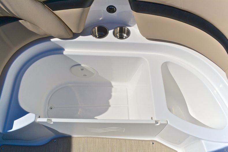 Thumbnail 93 for New 2013 Hurricane SunDeck SD 2200 DC Xtreme OB boat for sale in West Palm Beach, FL