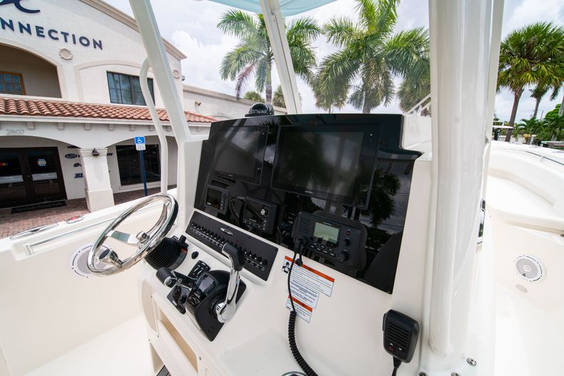 Thumbnail 24 for New 2019 Cobia 301 CC Center Console boat for sale in Islamorada, FL