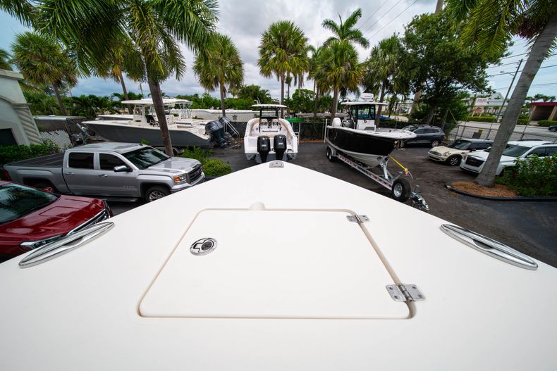 Thumbnail 43 for New 2019 Cobia 301 CC Center Console boat for sale in Islamorada, FL