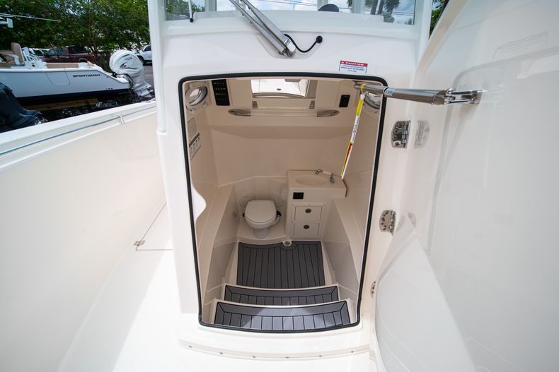 Thumbnail 46 for New 2019 Cobia 301 CC Center Console boat for sale in Islamorada, FL