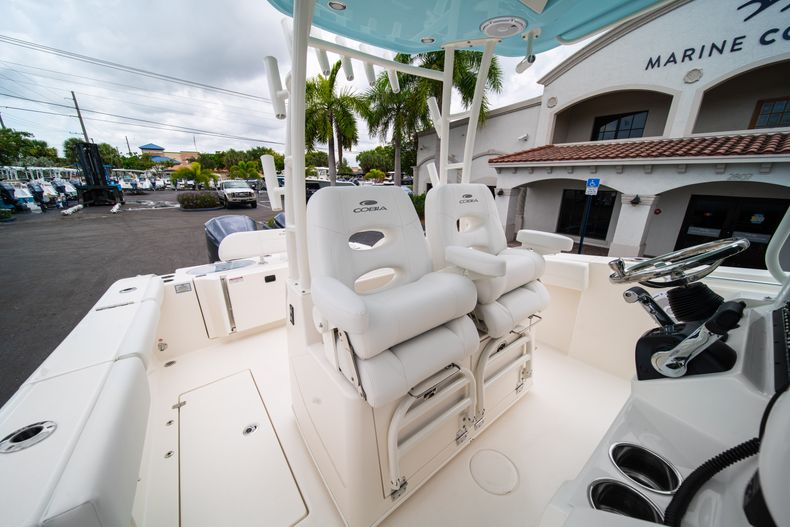 Thumbnail 28 for New 2019 Cobia 301 CC Center Console boat for sale in Islamorada, FL
