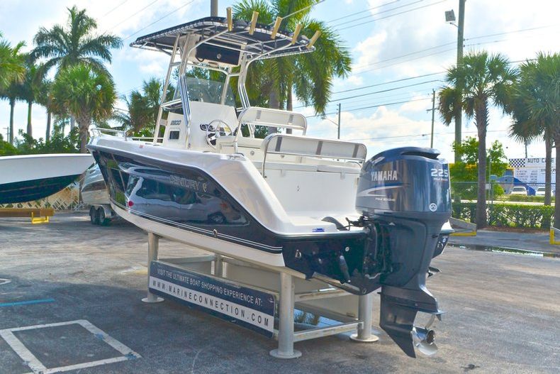 Thumbnail 5 for Used 2006 Century 2200 Center Console boat for sale in West Palm Beach, FL