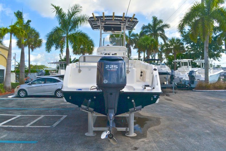 Thumbnail 6 for Used 2006 Century 2200 Center Console boat for sale in West Palm Beach, FL