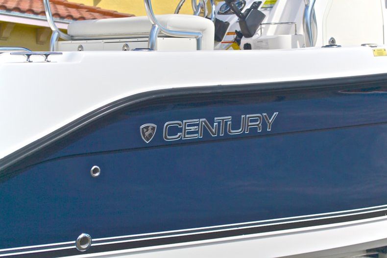 Thumbnail 9 for Used 2006 Century 2200 Center Console boat for sale in West Palm Beach, FL