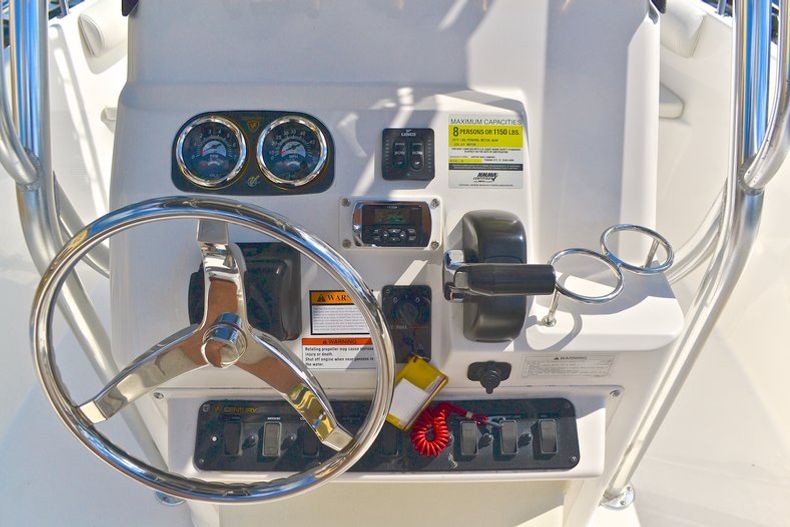 Thumbnail 45 for Used 2006 Century 2200 Center Console boat for sale in West Palm Beach, FL