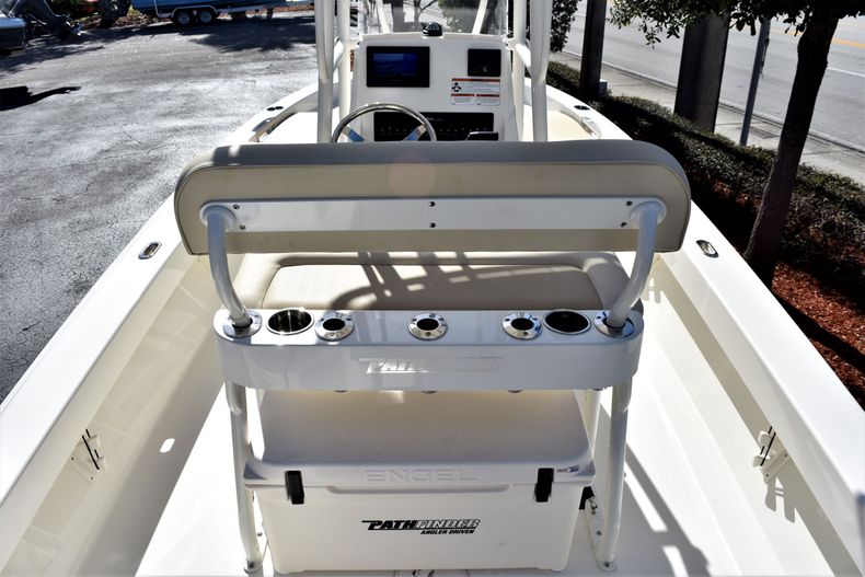 Thumbnail 9 for New 2020 Pathfinder 2005 TRS Bay Boat boat for sale in Fort Lauderdale, FL