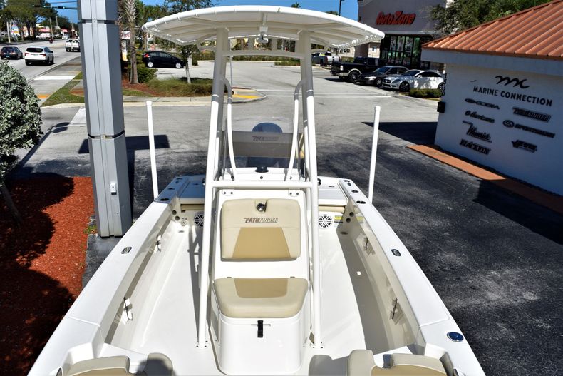 Thumbnail 16 for New 2020 Pathfinder 2005 TRS Bay Boat boat for sale in Fort Lauderdale, FL