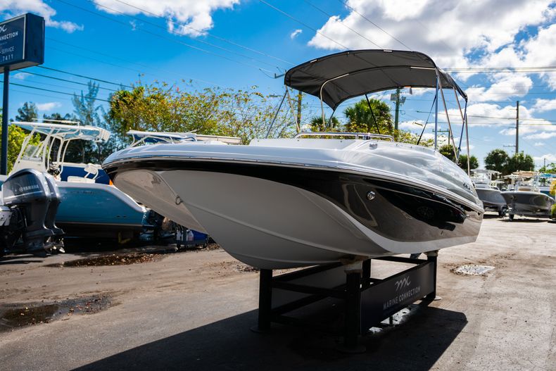 Thumbnail 3 for New 2020 Hurricane SS 188 OB boat for sale in West Palm Beach, FL