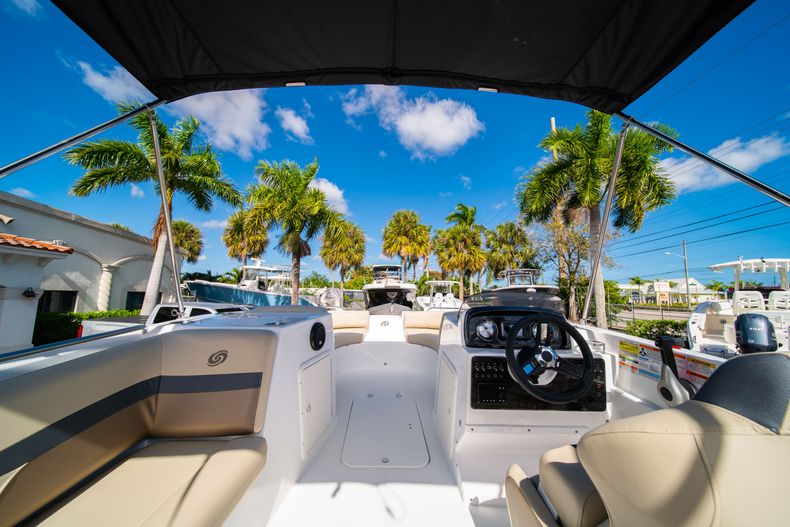 Thumbnail 8 for New 2020 Hurricane SS 188 OB boat for sale in West Palm Beach, FL
