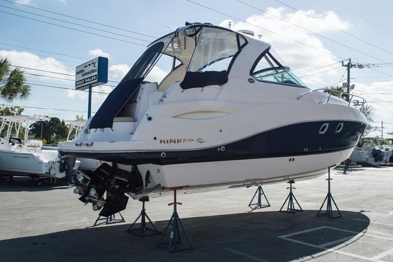 Thumbnail 7 for New 2015 Rinker 310 EC Express Cruiser boat for sale in West Palm Beach, FL