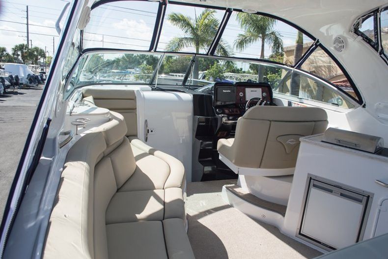 Thumbnail 13 for New 2015 Rinker 310 EC Express Cruiser boat for sale in West Palm Beach, FL
